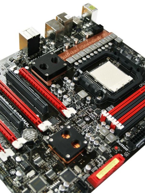 ASUS%20Crosshair%20IV%20Formula%20%286%29.JPG